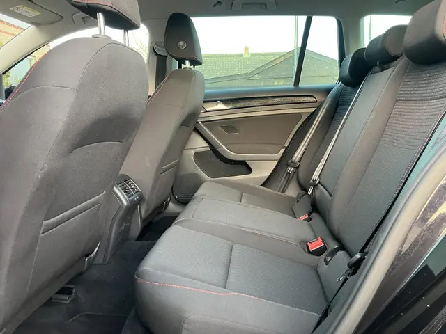 Volkswagen Golf Variant 1.6 TDI 2018 Diesel 6