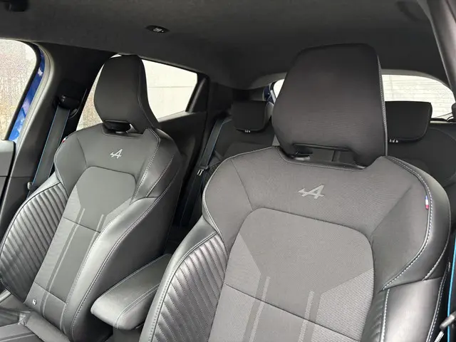 Renault Clio 1.0 TCe 90 GPF esprit Alpine 2024 Benzine 7