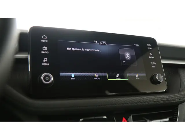 Škoda Fabia 1.0 TSI 95pk Selection 2024 Benzine 31