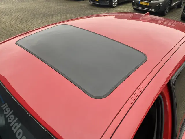 BMW 1 Serie 118i High Executive 2012 Benzine 13