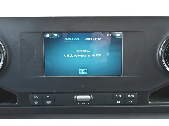 Mercedes-Benz Sprinter 317 CDI L3H2 2024 Diesel 7