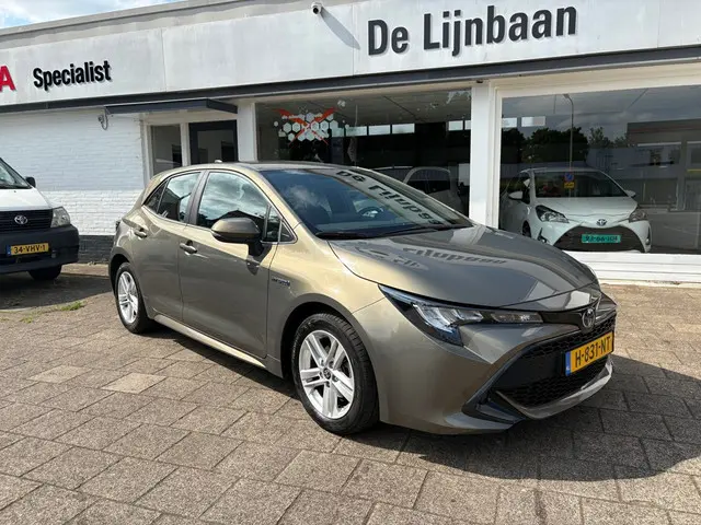 Toyota Corolla 1.8 Hybrid Active 2020 Hybride Benzine 6