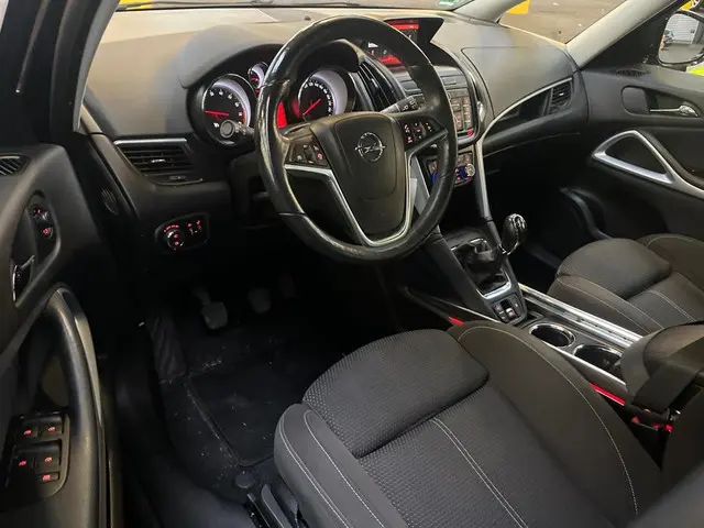 Opel Zafira Tourer 1.4 Business+ 2014 Benzine 7