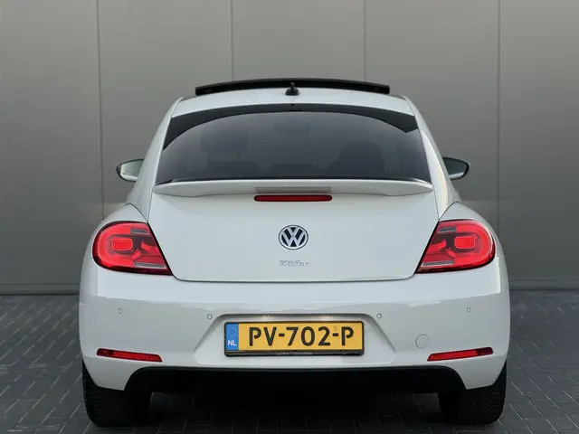 Volkswagen Beetle 1.2 TSI 105pk DSG Design 2013 Benzine 4