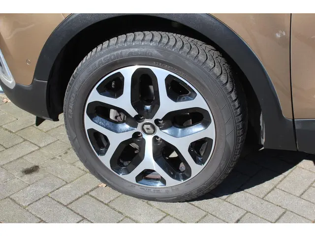 Renault Captur 1.2 TCe Intens 120 pk EDC 2018 Benzine 18