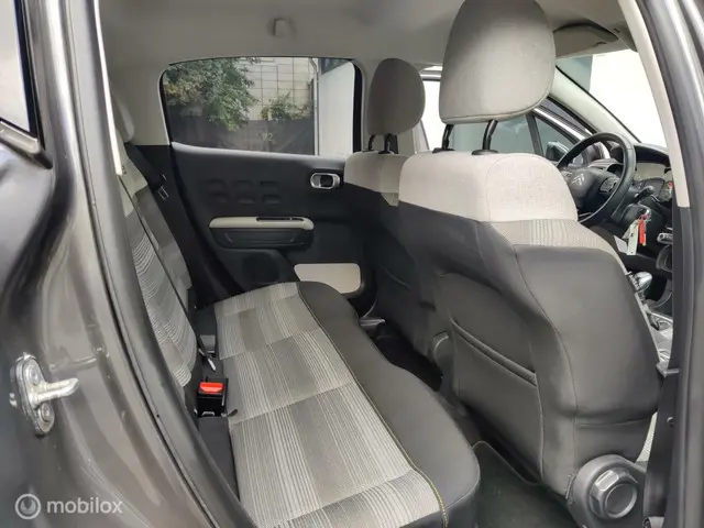 Citroën C3 1.2 PureTech ELLE 2018 Benzine 10