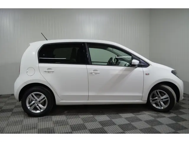 SEAT Mii 1.0 Chill Out / LM velgen / NL auto 2013 Benzine 2
