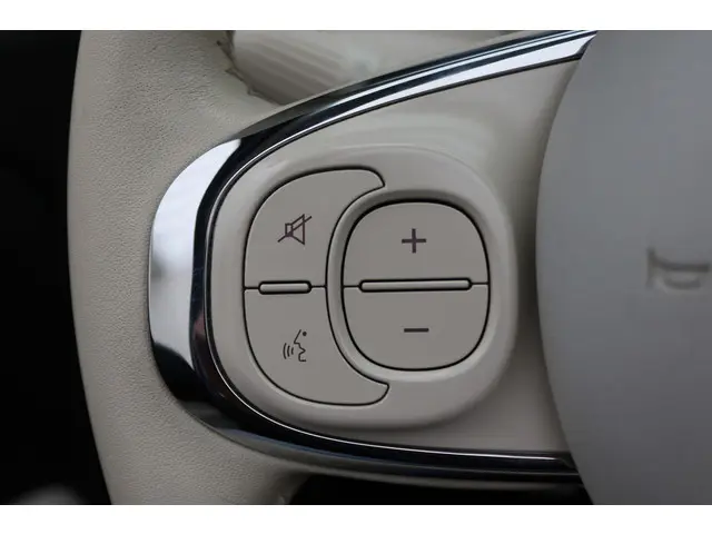 Fiat 500C 0.9 TwinAir Collezione Automaat 2019 Benzine 28
