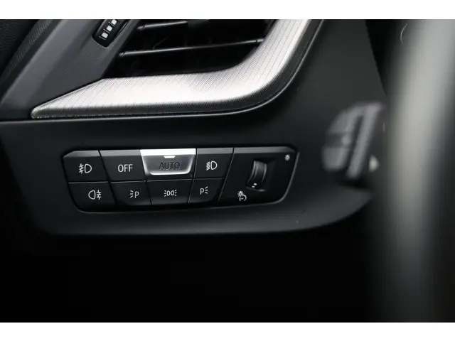 BMW 2 Serie Gran Coupé 218i M-Sport Pro 2023 Benzine 42