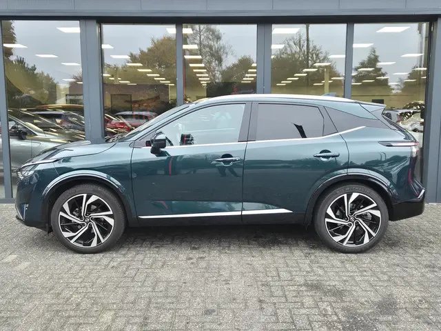 Nissan QASHQAI 1.3 MHEV Xtronic Tekna Plus 2025 Benzine 17