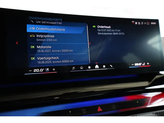 BMW M5 Touring 2025 Hybride Benzine 18