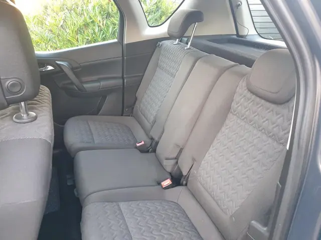 Opel Meriva 1.4 Turbo Berlin 2014 Benzine 6