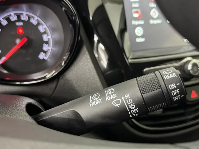 Opel KARL 1.0 Rocks Online Edition 2018 Benzine 20