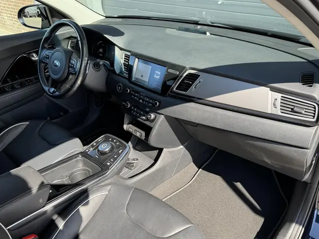 Kia e-Niro EXECUTIVELINE 64 KWH 2020 Elektrisch 8