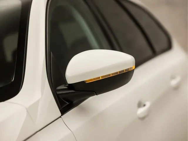 Peugeot 308 SW 1.2 PureTech Sport 2020 Benzine 10