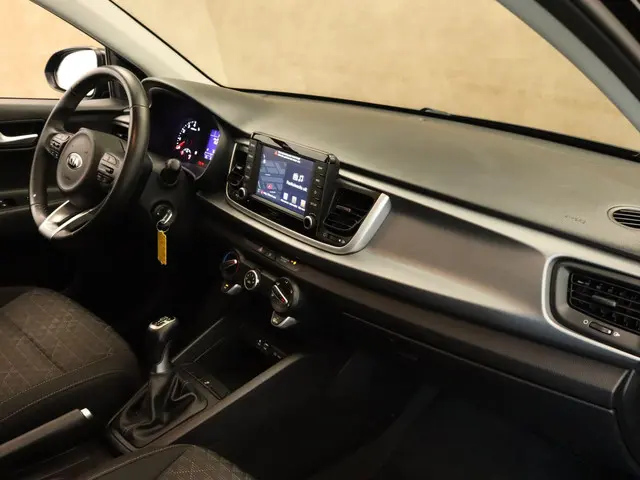 Kia Rio 1.0 TGDI ComfortPlusLine Navigator 2017 Benzine 20