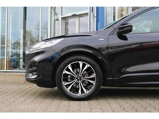 Ford Kuga 1.5 EcoBoost ST-Line X 2022 Benzine 41
