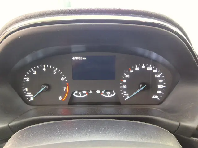 Ford Fiesta 1.0 EcoBoost Hybrid Titanium 2023 Benzine 6