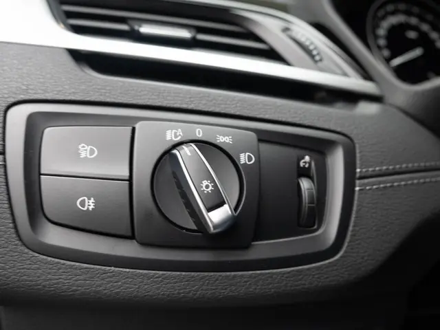 BMW X2 xDrive25e 2022 Hybride Benzine 34