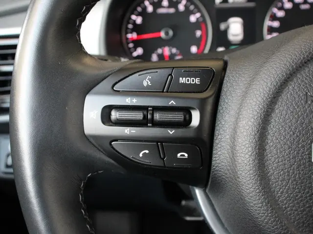 Kia Stonic 1.0 T-GDi MHEV DynamicPlusLine 2023 Benzine 10