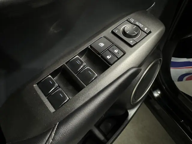 Lexus NX 300h AWD Luxury Line 2019 Hybride Benzine 19
