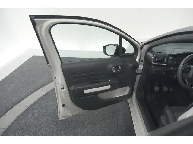 Citroën C3 PureTech 82 C-Series 2022 Benzine 60
