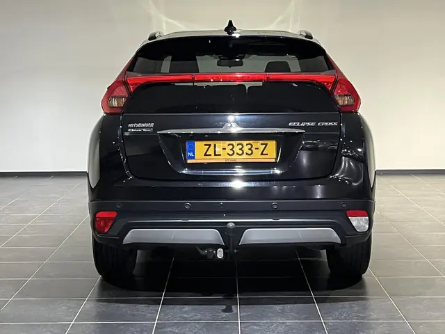 Mitsubishi Eclipse Cross 1.5 DI-T Intense 2019 Benzine 18