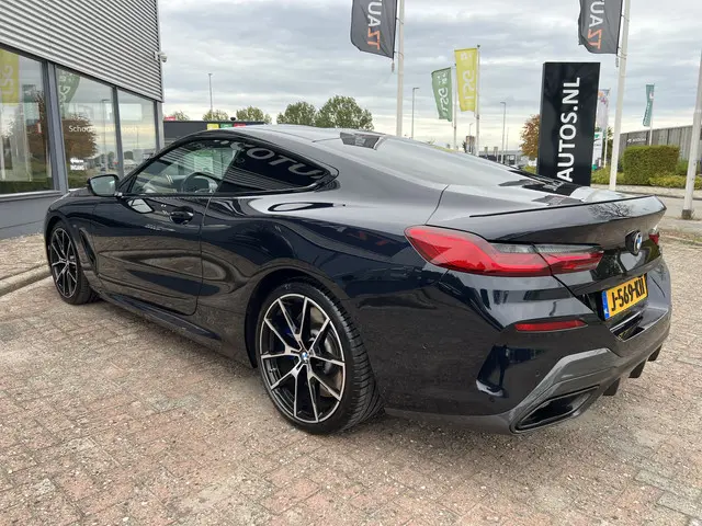 BMW 8 Serie M850i xDrive High Executive 2020 Benzine 46