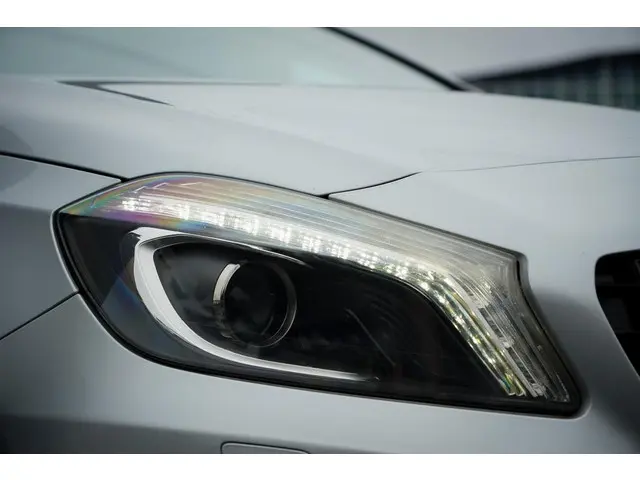 Mercedes-Benz A-Klasse 250 Sport 2014 Benzine 10