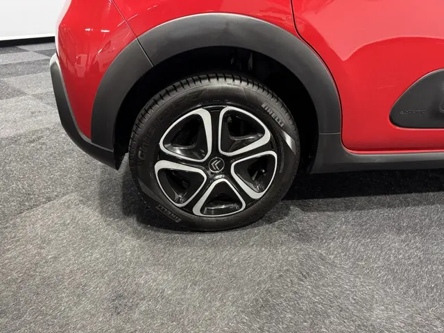 Citroën C3 PureTech 83 Business 2020 Benzine 18