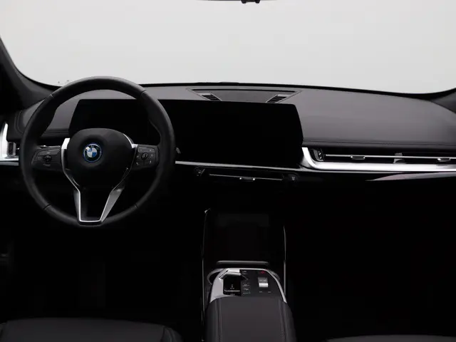 BMW iX1 xDrive30 2023 Elektrisch 6