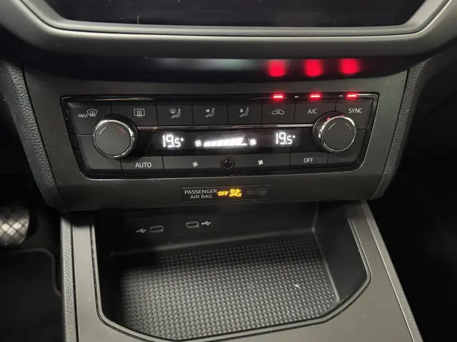 SEAT Ibiza 1.0 TSI Flex 2021 Benzine 4