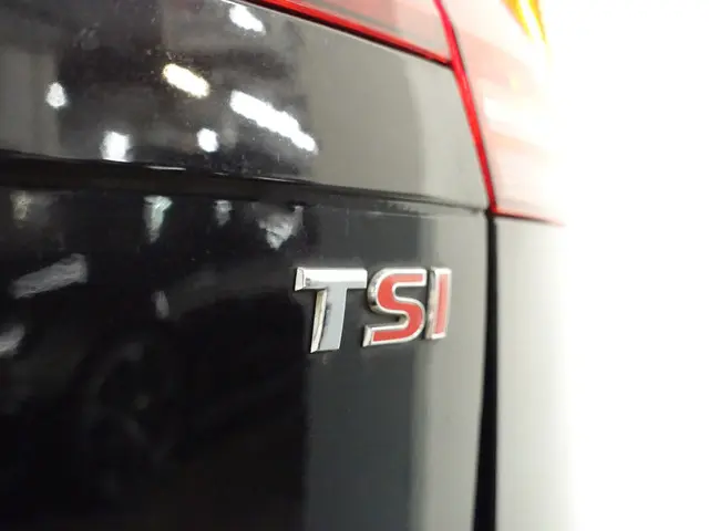 Volkswagen Tiguan 1.4 TSI 150pk R Line- 2017 Benzine 23