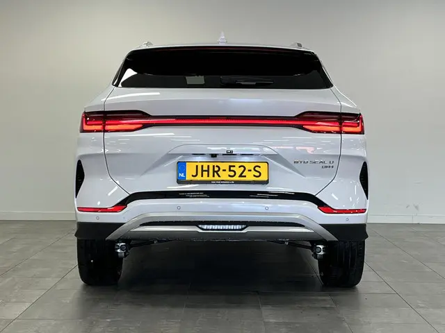 BYD SEAL U 1.5 DM-i FWD Boost 2025 Hybride Benzine 17