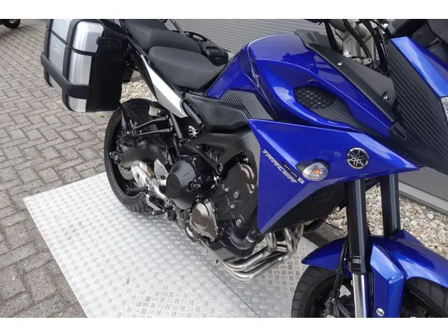 Yamaha TRACER 900 ABS 2017 Benzine 26