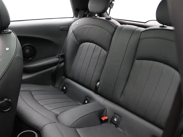 MINI Electric Yours 2020 Elektrisch 8