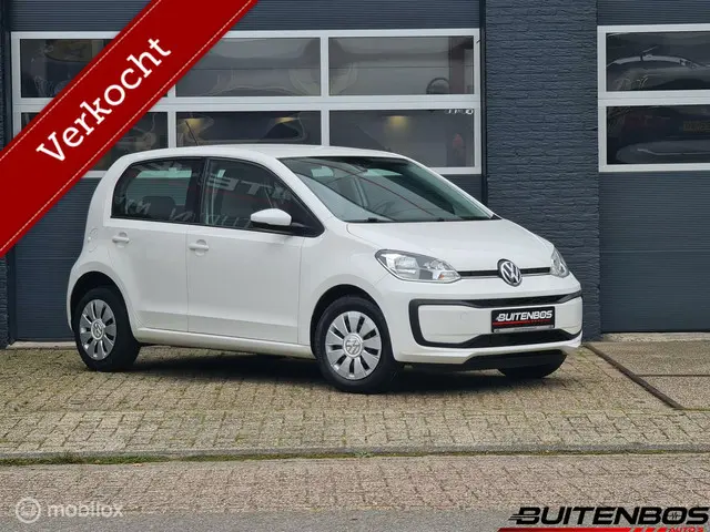 Volkswagen up! 3