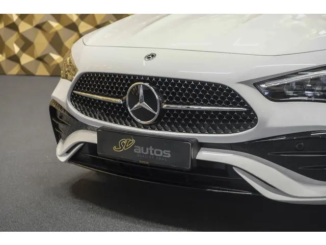Mercedes-Benz CLE Coupé CLE200 AMG 204pk 2024 Benzine 20