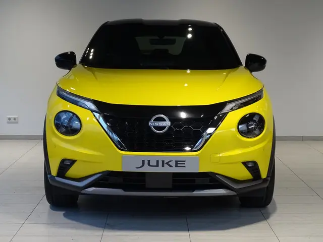 Nissan Juke 1.6 Hybrid N-Design 2026 Benzine 18