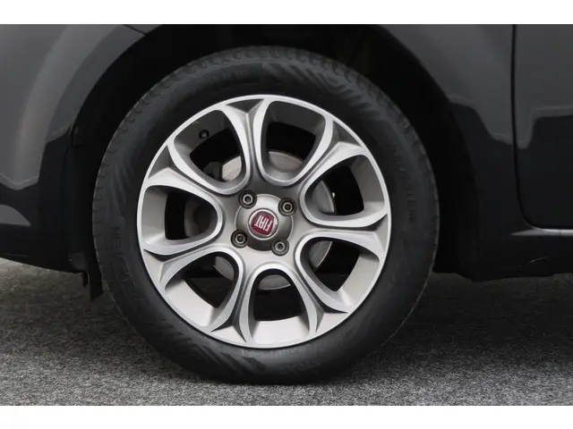 Fiat Punto Evo 0.9 TwinAir Sempre 2017 Benzine 23