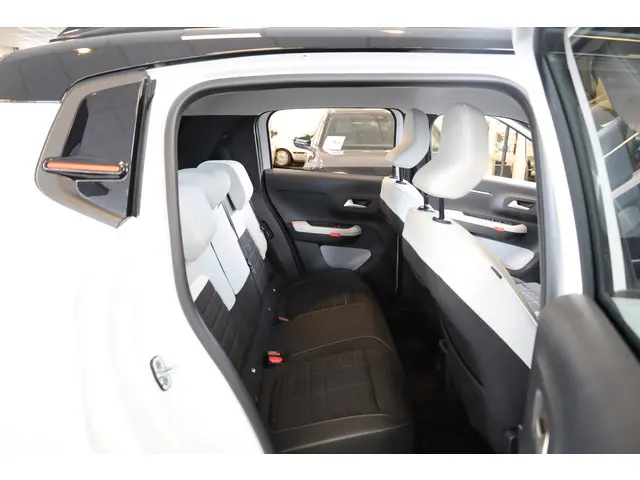 Citroën C3 Turbo 100 Max 2024 Benzine 28