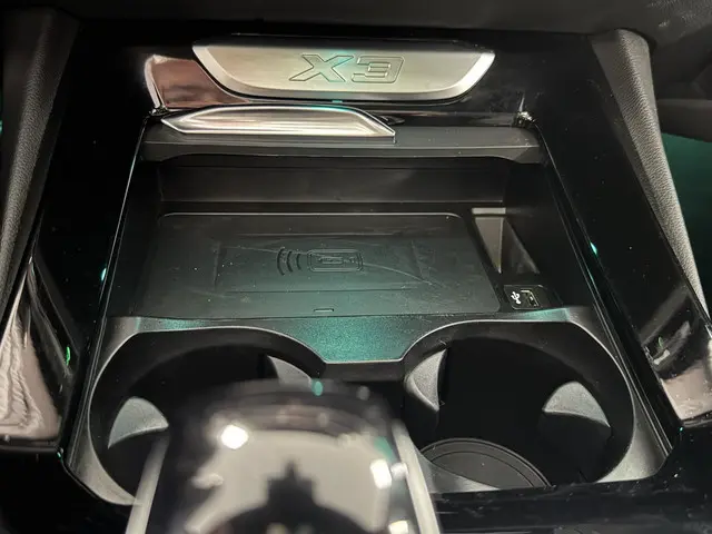 BMW X3 xDrive30e High Executive 2023 Hybride Benzine 68