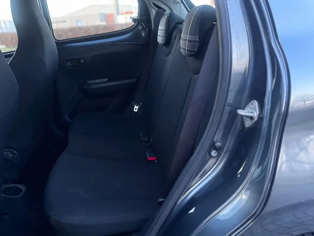 Peugeot 108 1.0 e-VTi Blue Lion+Airco+BT+NAP 2017 Benzine 18