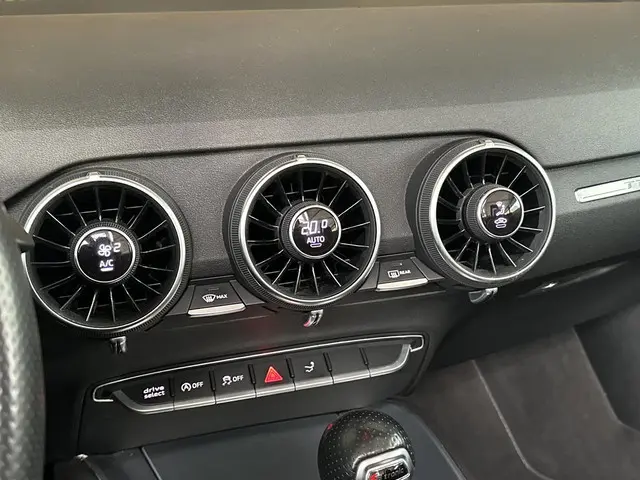 Audi TT Roadster 1.8 TFSI Pro S-line 2016 Benzine 27