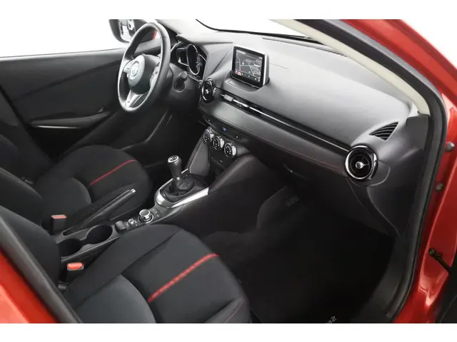Mazda 2 1.5 115pk 6bak GT-M 2016 Benzine 29