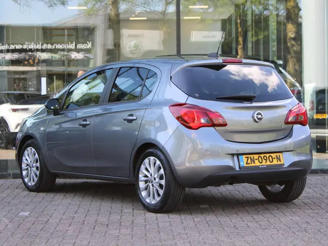 Opel Corsa 1.0 Turbo 120 Jaar Edition 2019 Benzine 2