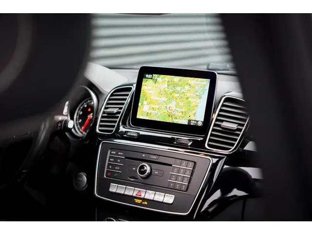 Mercedes-Benz GLE Coupé 400 4MATIC 2017 Benzine 36