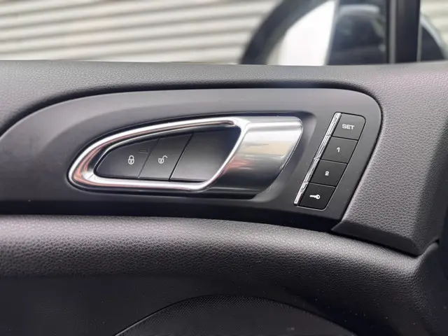 Porsche Cayenne 3.0 D Platinum Edition 2017 Diesel 13