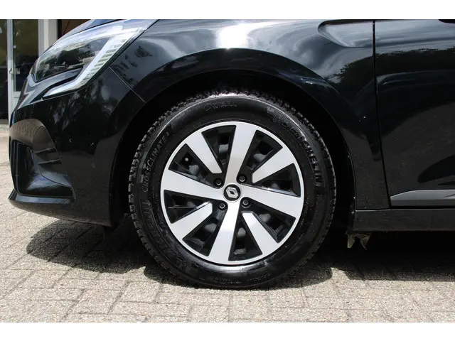 Renault Clio 1.0 TCe 90 Equilibre 2023 Benzine 17