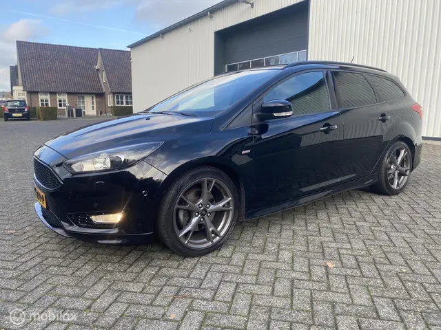 Ford Focus Wagon 1.5 ST-Line 2017 Benzine